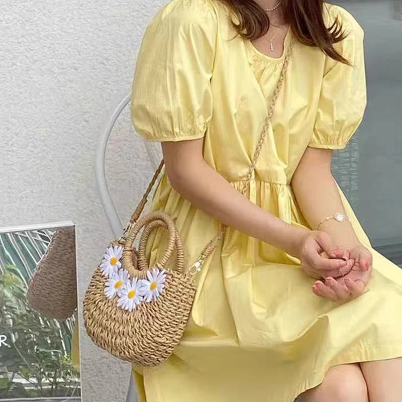 Sac "Daisy" – Une touche fleurie au bout du bras